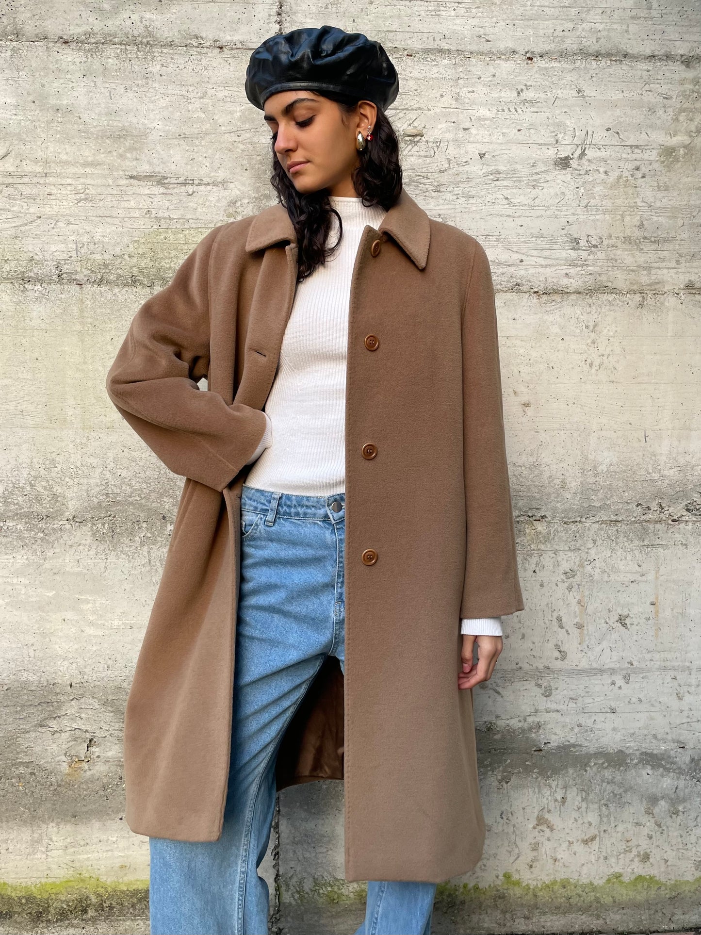 Cappotto sartoriale biscotto in pura lana vergine superfine