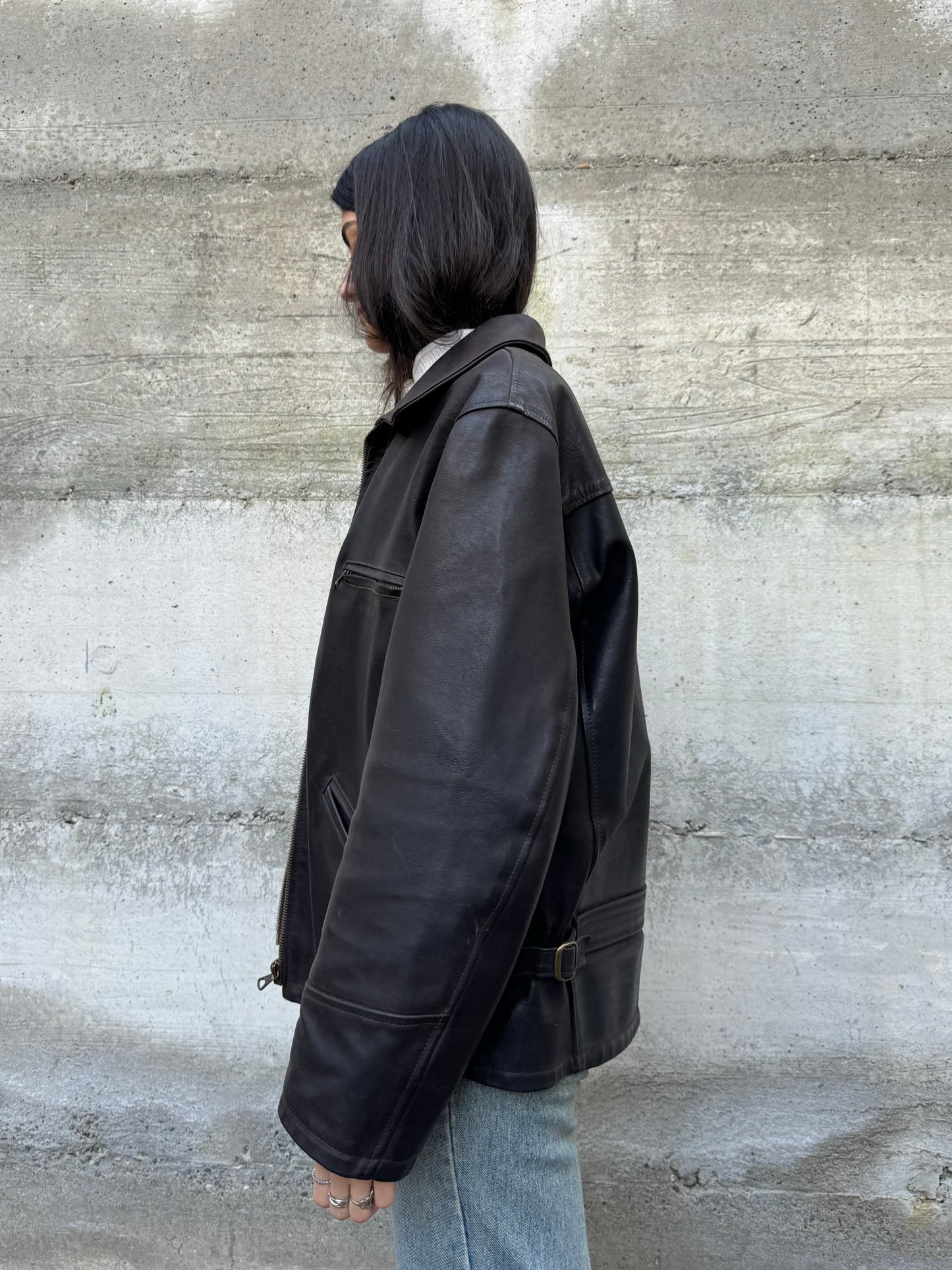 Biker liscio in cuoio testa di moro