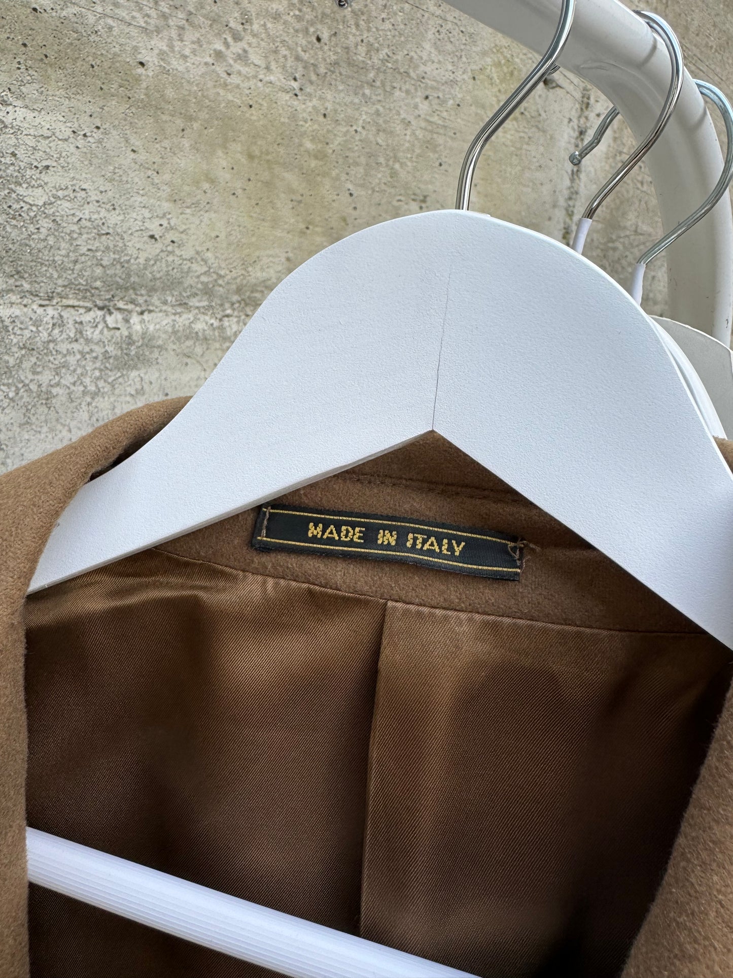 Blazer sartoriale donna in misto lana e cashmere con bottoni dorati