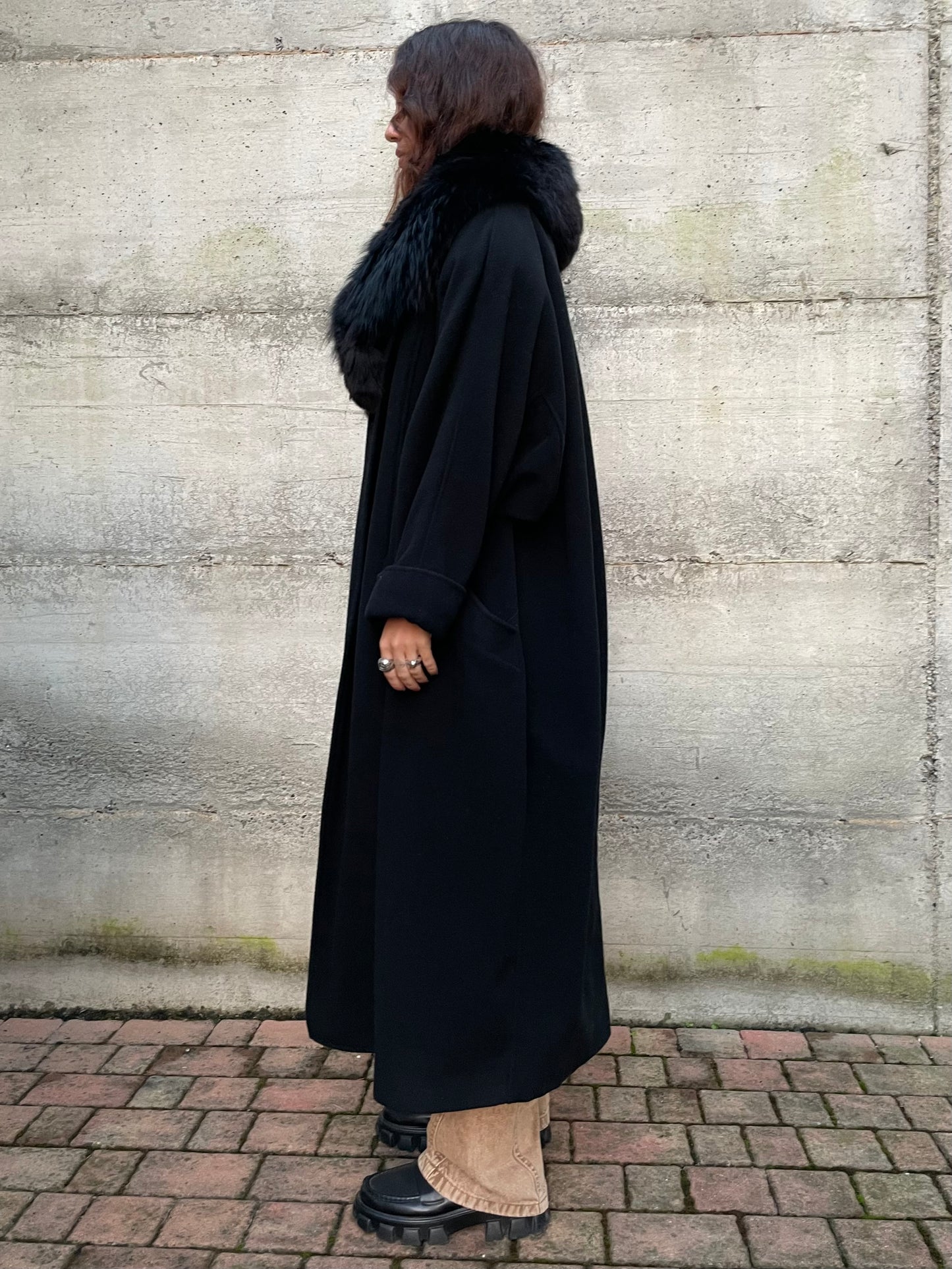 Maxi cappotto accappatoio sartoriale, 100% lana, collo in vera pelliccia - taglia unica