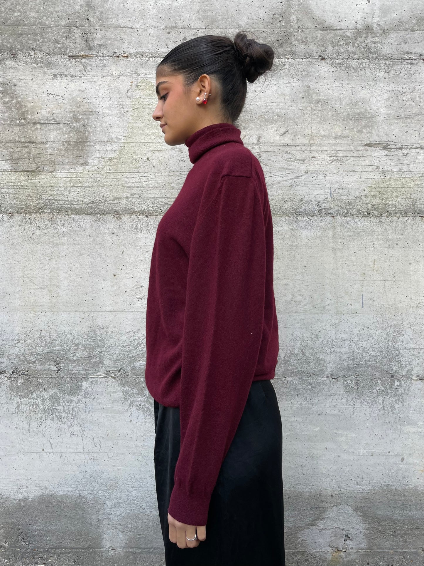 Maglione unisex a collo alto borgogna 100% lana vergine