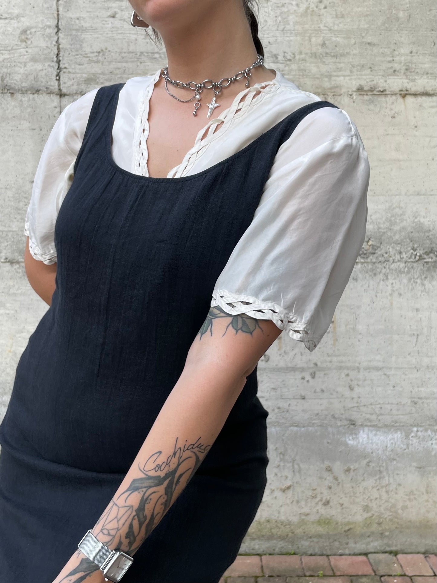 Vestito midi smanicato nero 100% lino - S