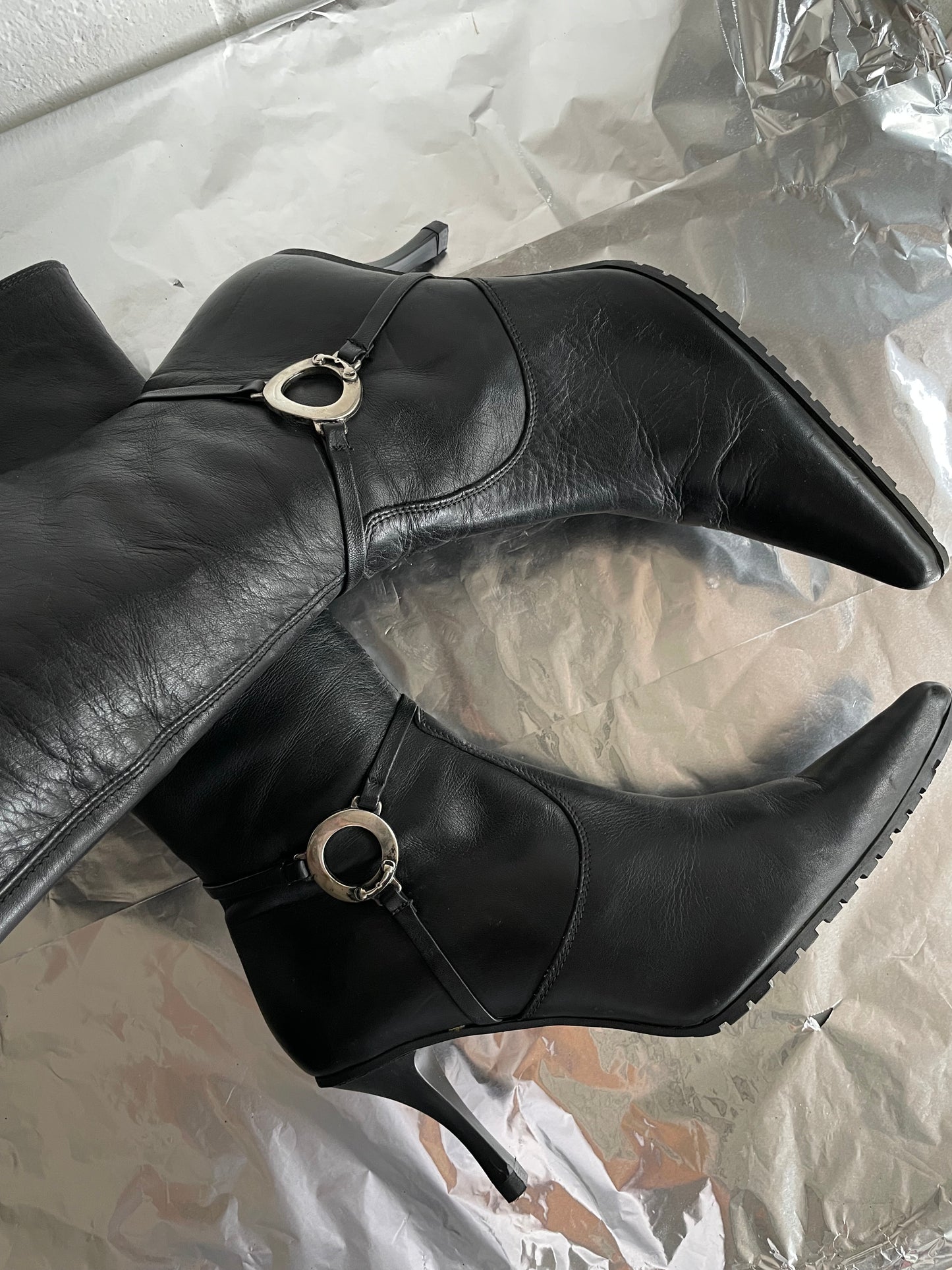 EU 39 - Stivale vintage vera pelle nero a punta, tacco 8cm