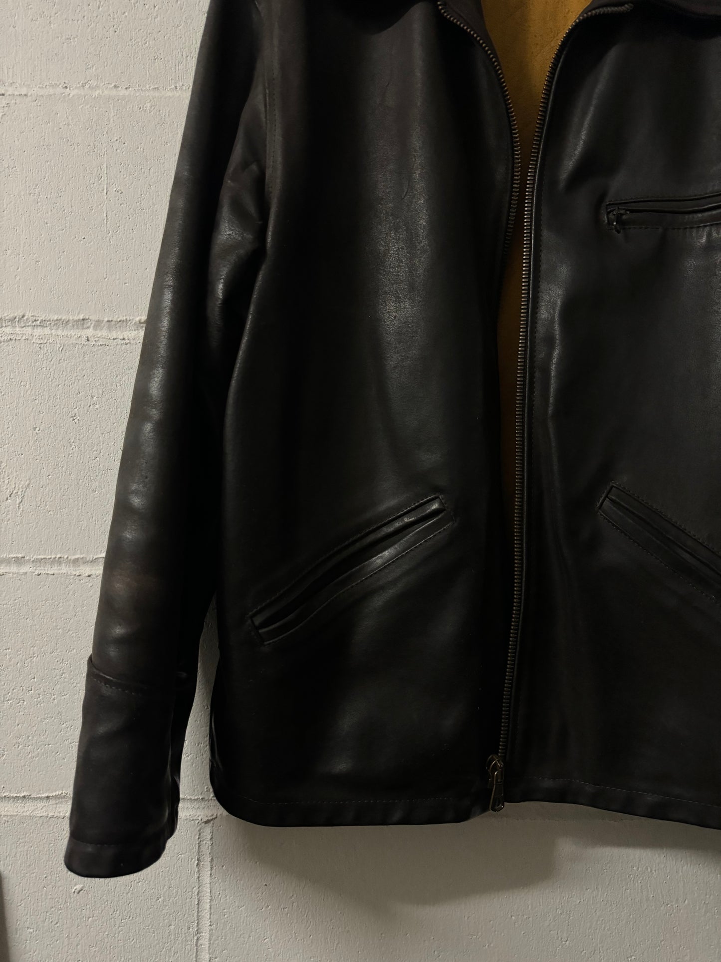 Biker liscio in cuoio testa di moro