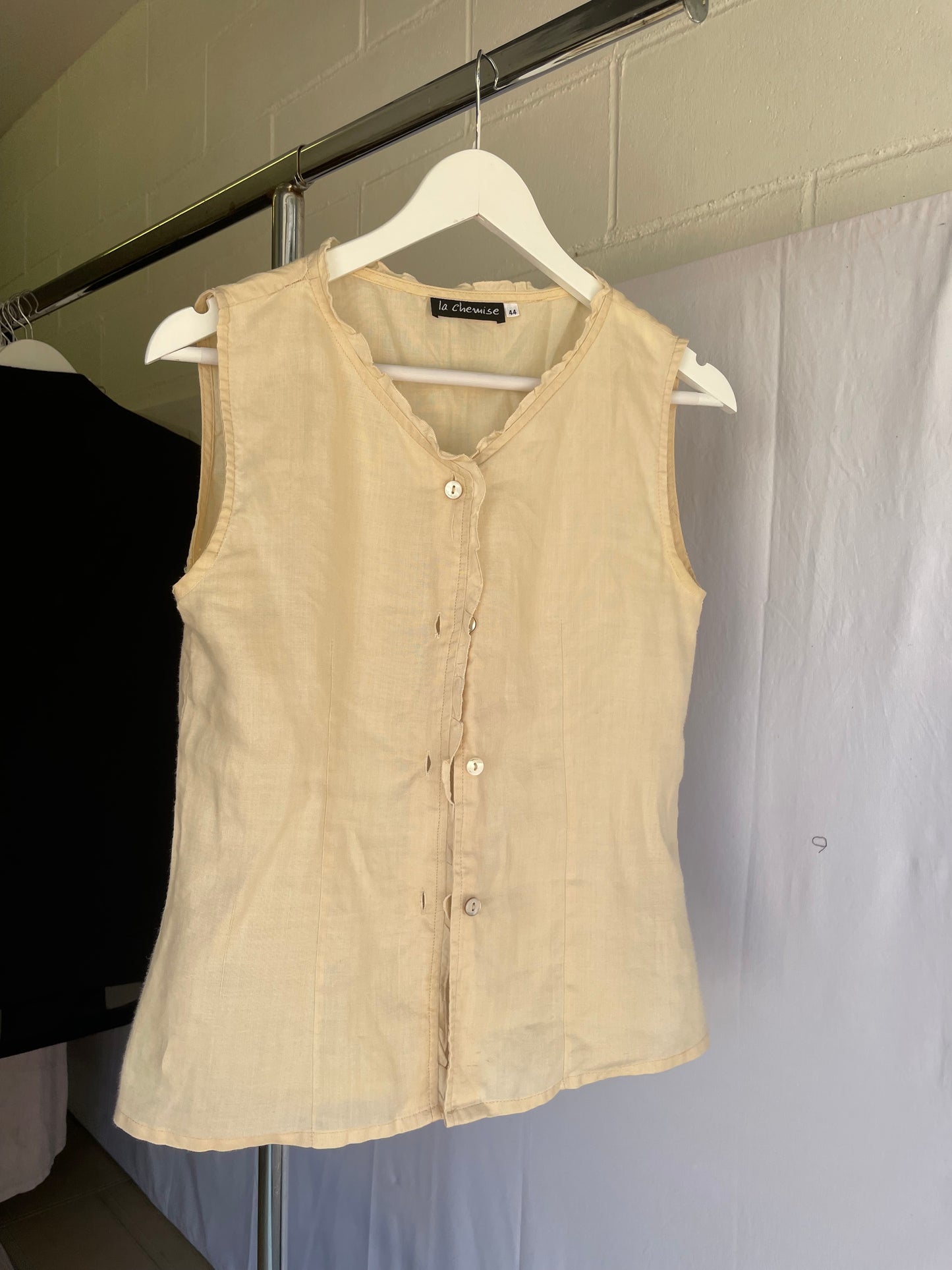 Camicetta smanicata burro 100% lino, sartoriale Made in Italy, Taglia S