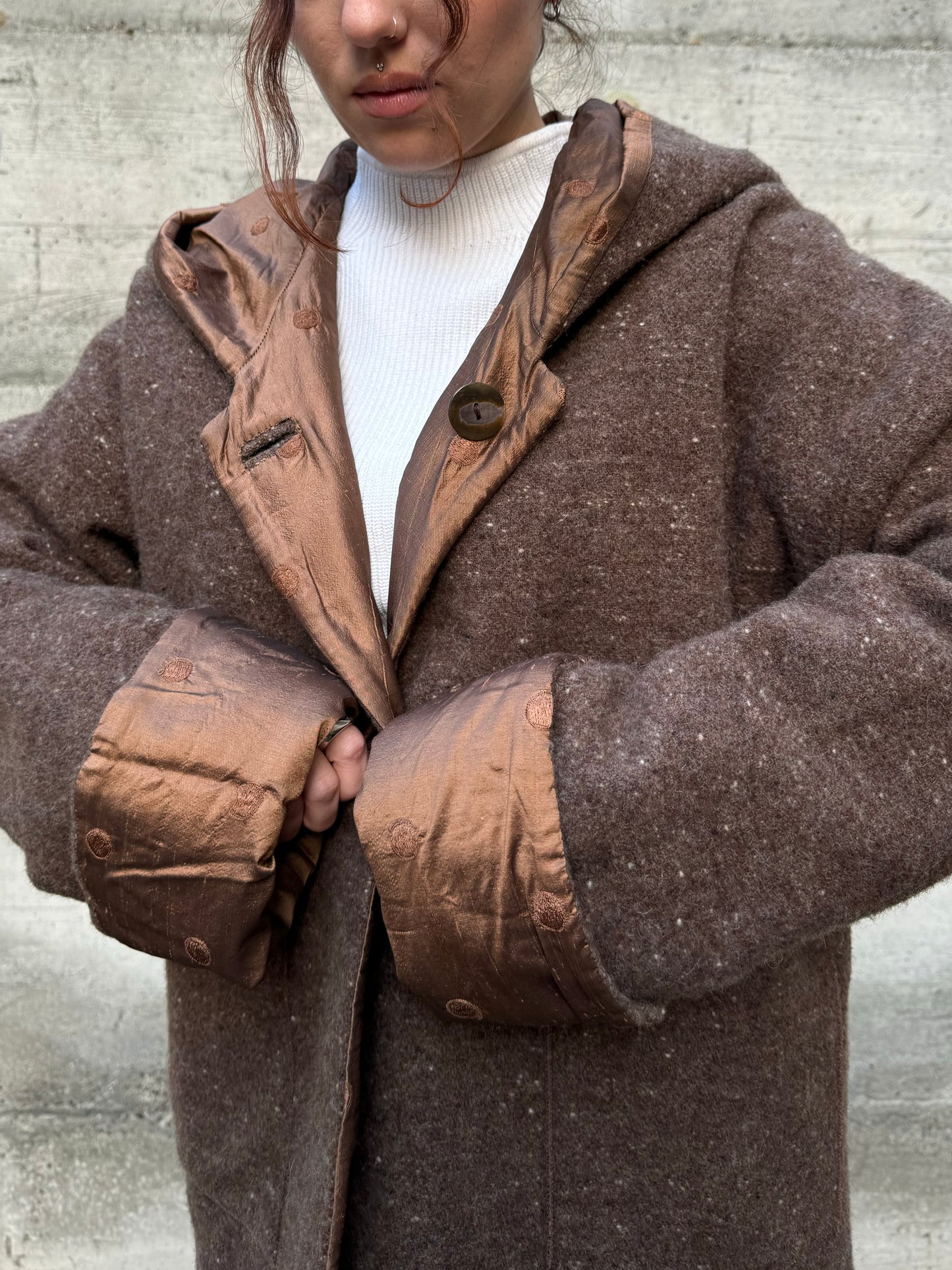 Piumino doubleface con cappuccio, shantung di seta e misto lana/mohair