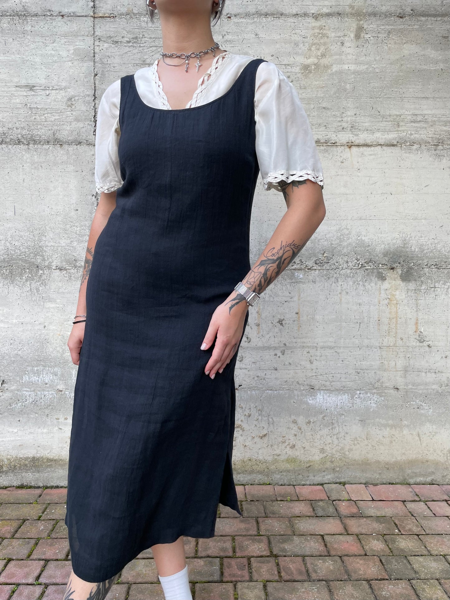 Vestito midi smanicato nero 100% lino - S