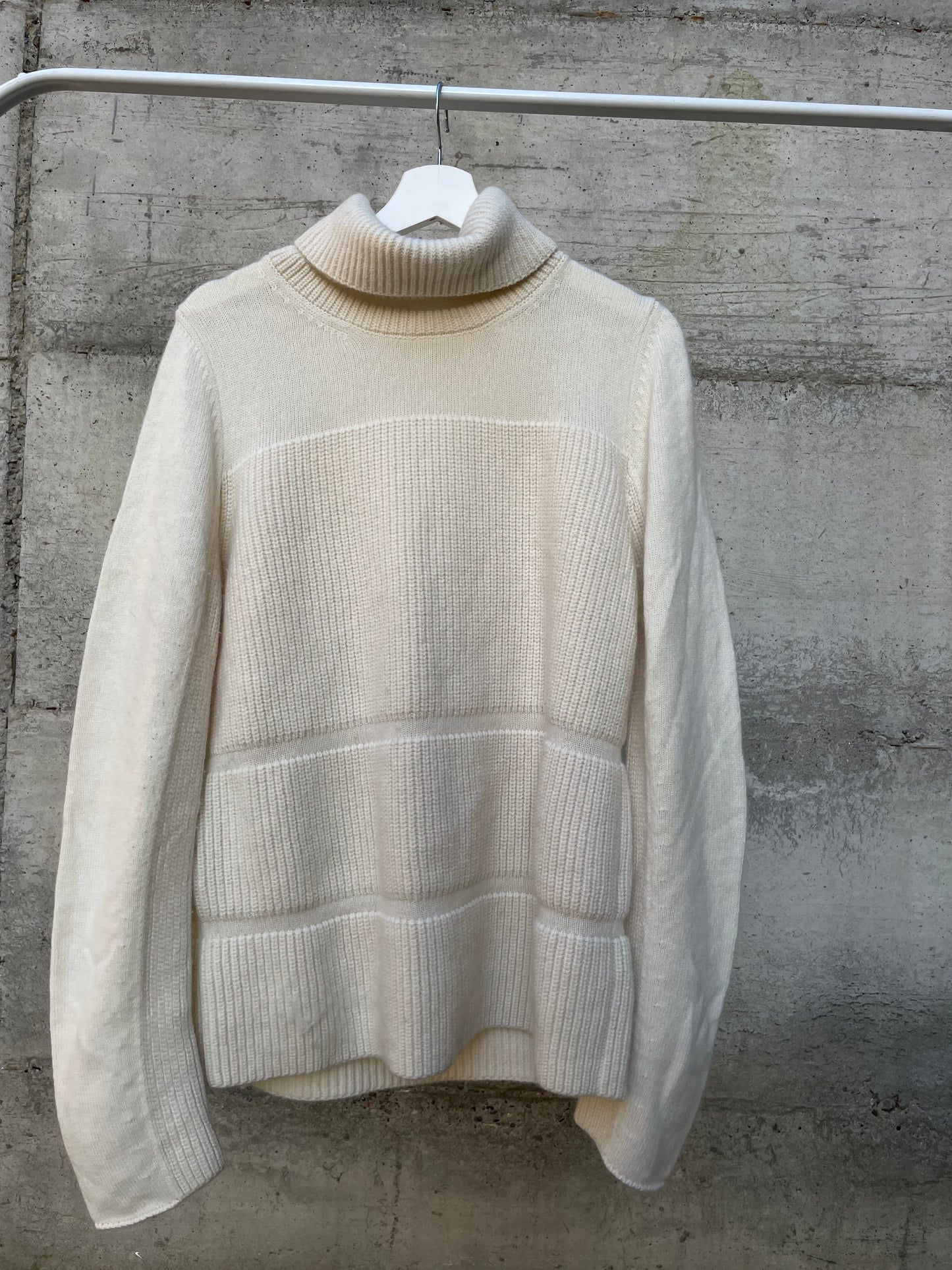 Dolcevita oversize burro Liviana Conti, 100% lana vergine - taglia M